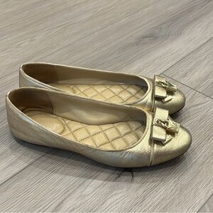 Michael Kors Honey Ballet flat in metallic gold size 5
